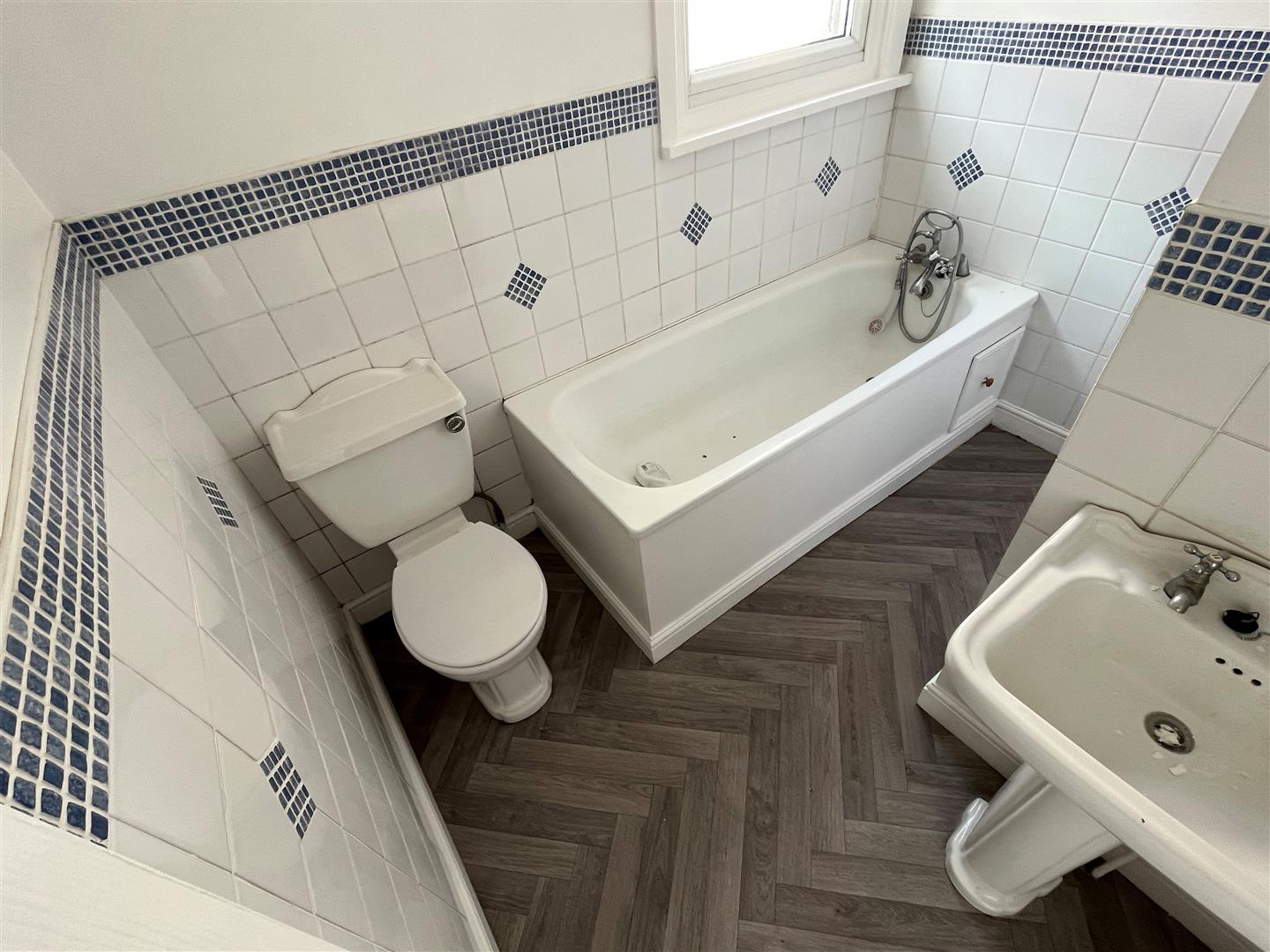 studio for sale kent road