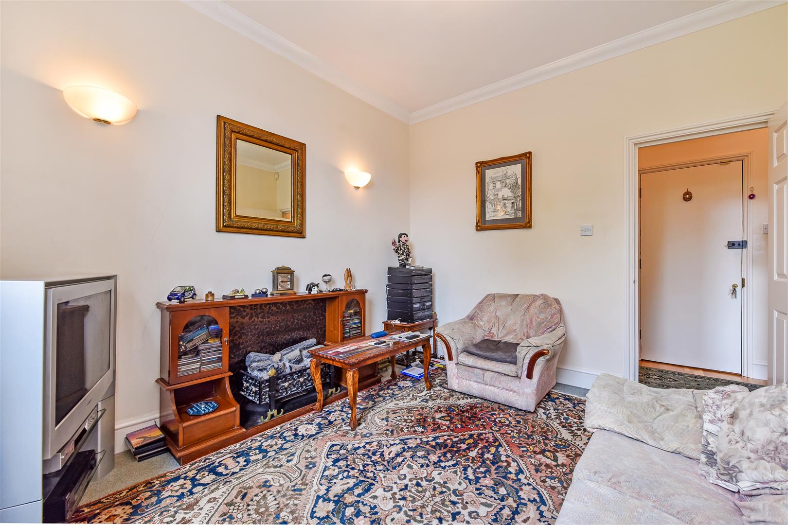 flat for sale kent road