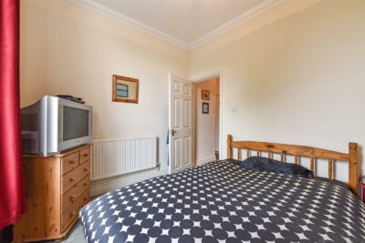 flat for sale kent road