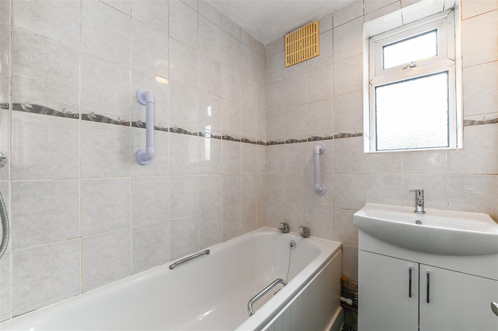 maisonette for sale orchard way