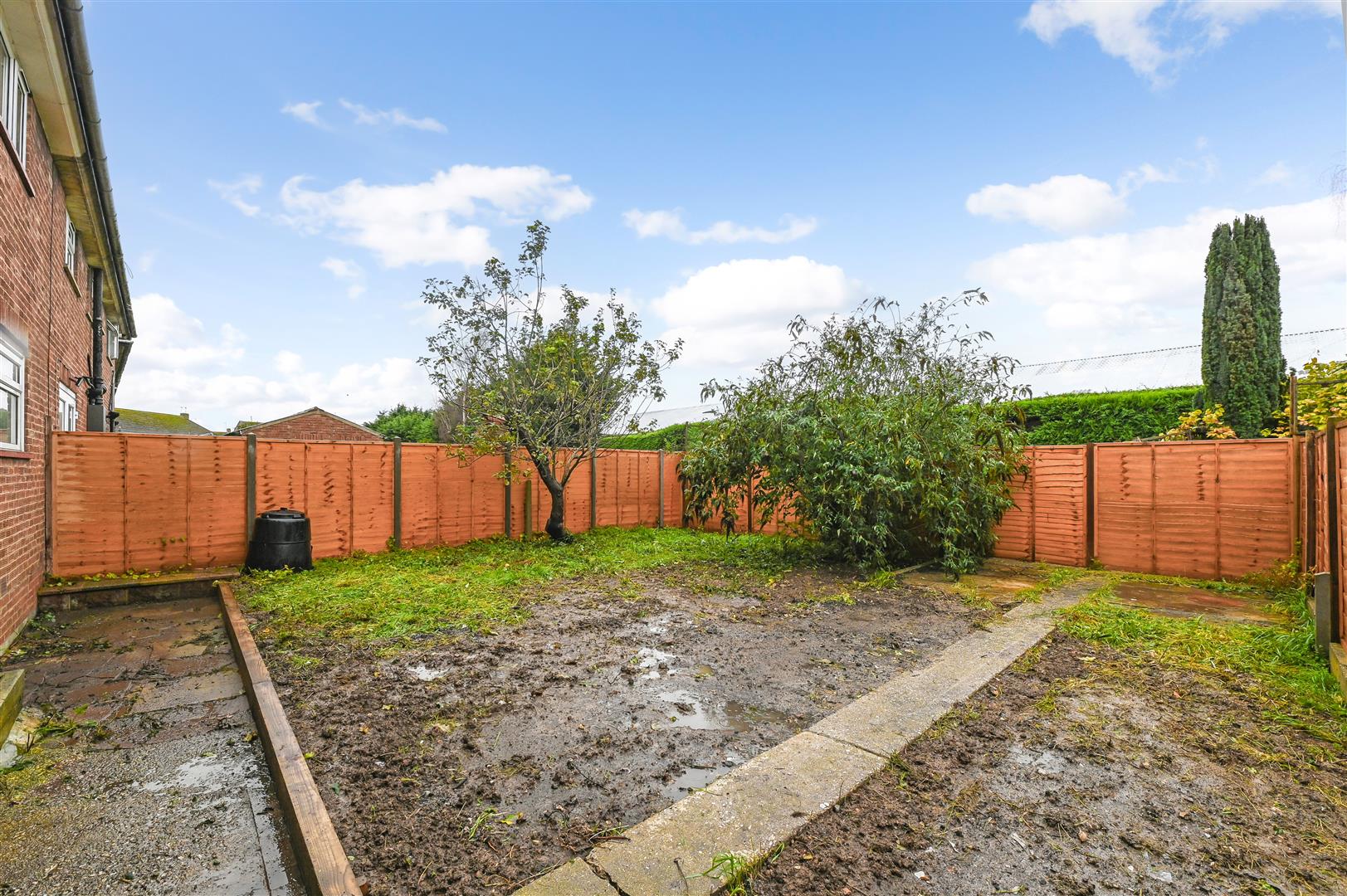 maisonette for sale orchard way