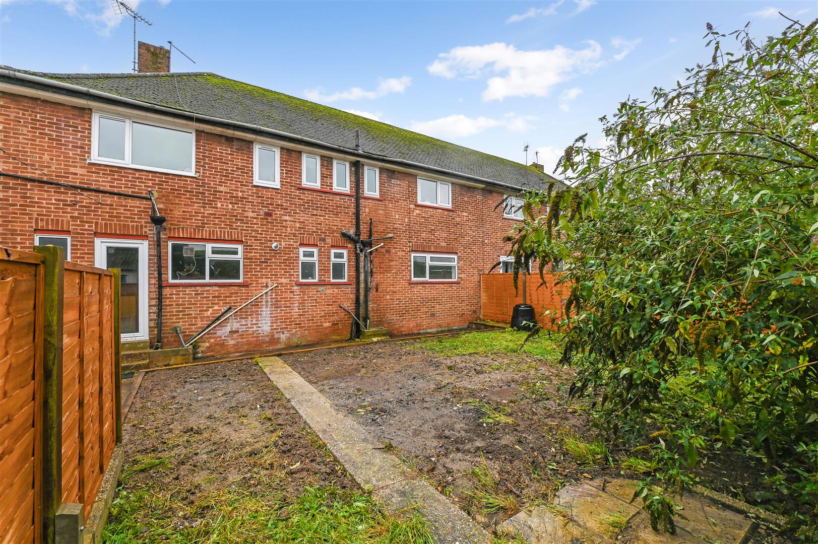 maisonette for sale orchard way