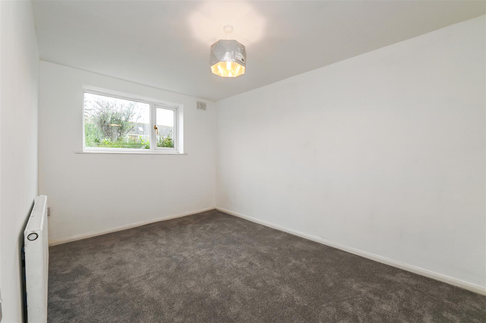 maisonette for sale orchard way