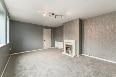 maisonette for sale orchard way