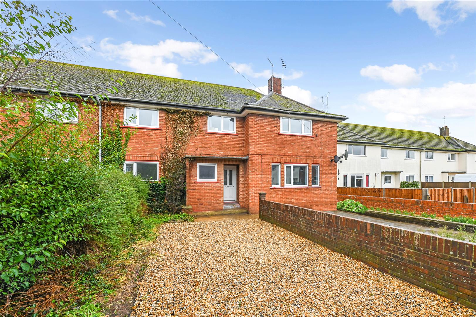 maisonette for sale orchard way
