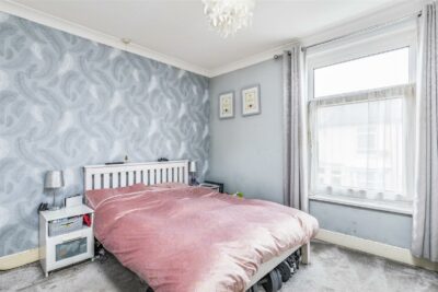 house - terraced for sale gruneisen road