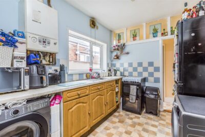 house - terraced for sale gruneisen road