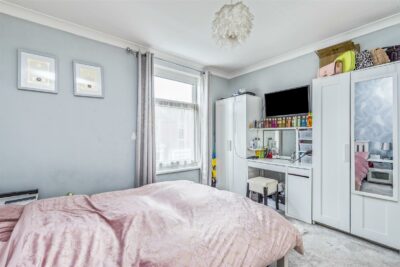 house - terraced for sale gruneisen road