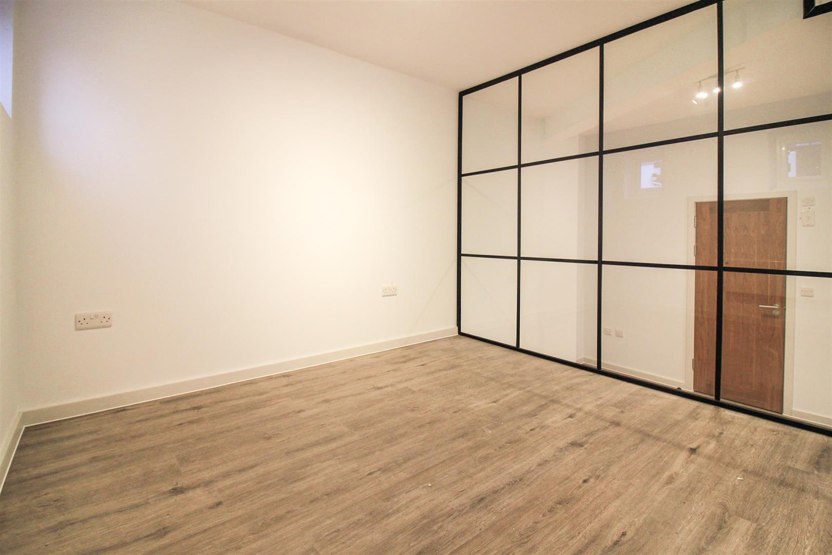 maisonette for sale britannia road north