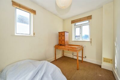 house - terraced for sale stansted road