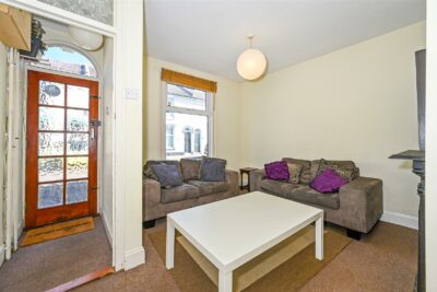 house - terraced for sale stansted road