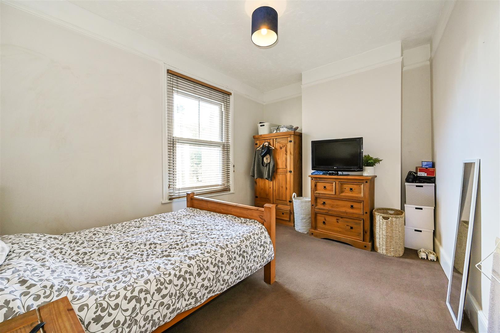 flat for sale palmerston road