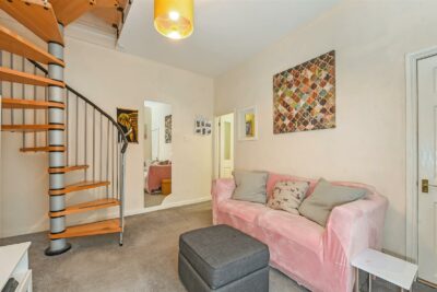 house - end terrace for sale prince albert road