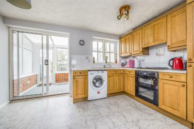 house for sale longfield close