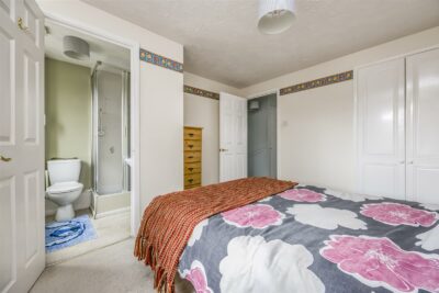 house for sale longfield close