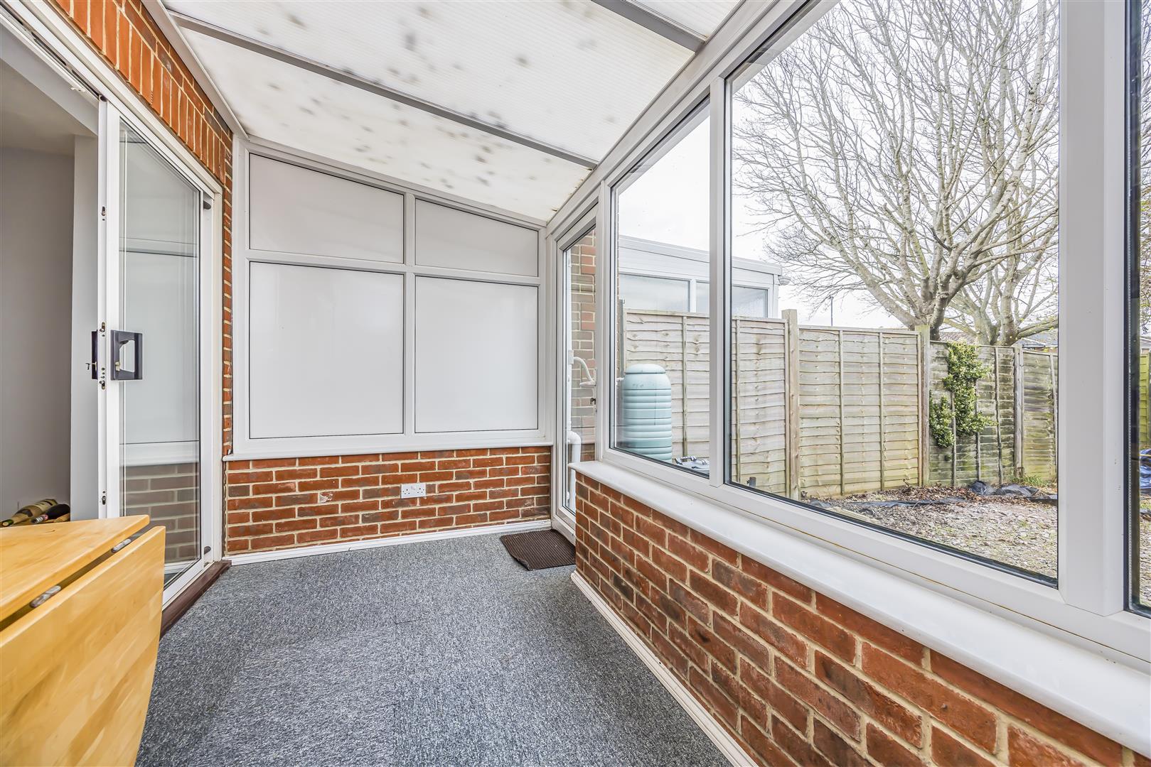 house for sale longfield close