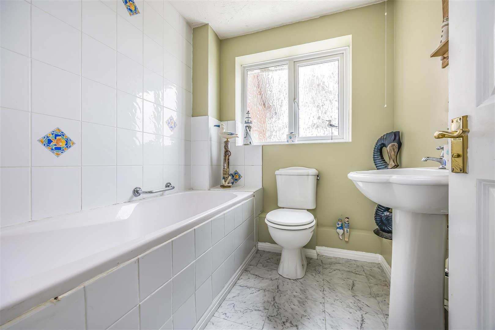 house for sale longfield close