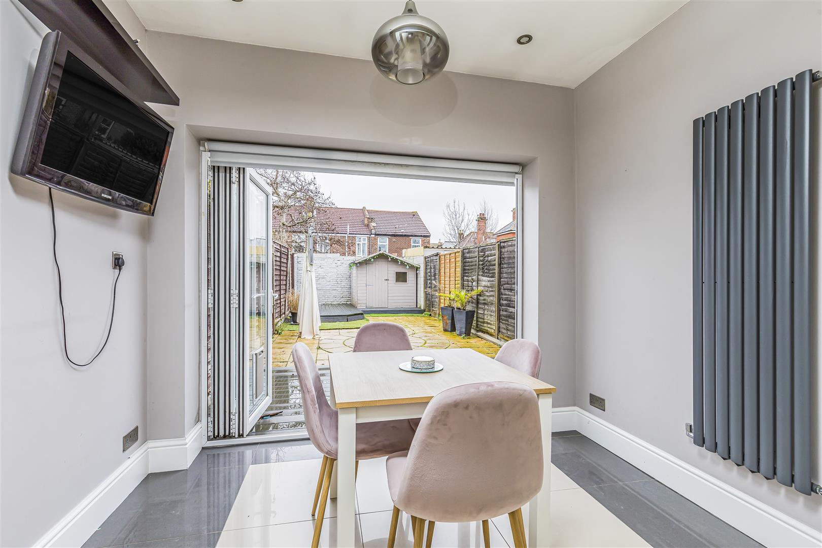 house - terraced for sale folkestone road