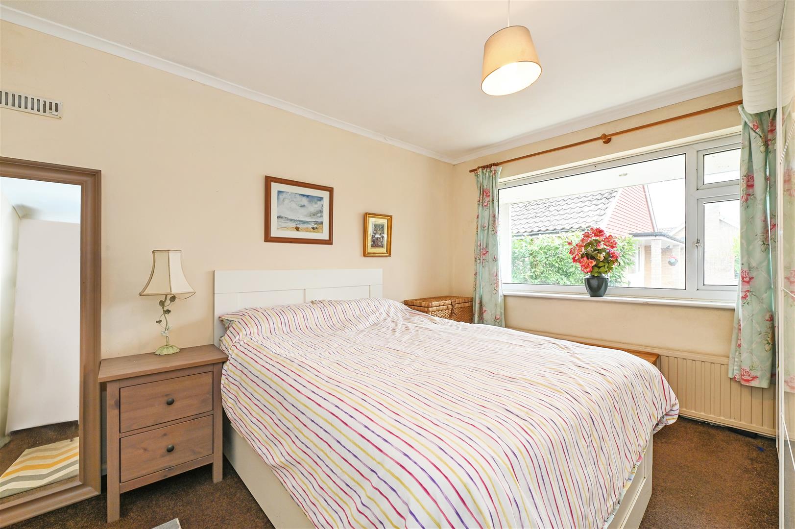 bungalow - detached for sale briars close