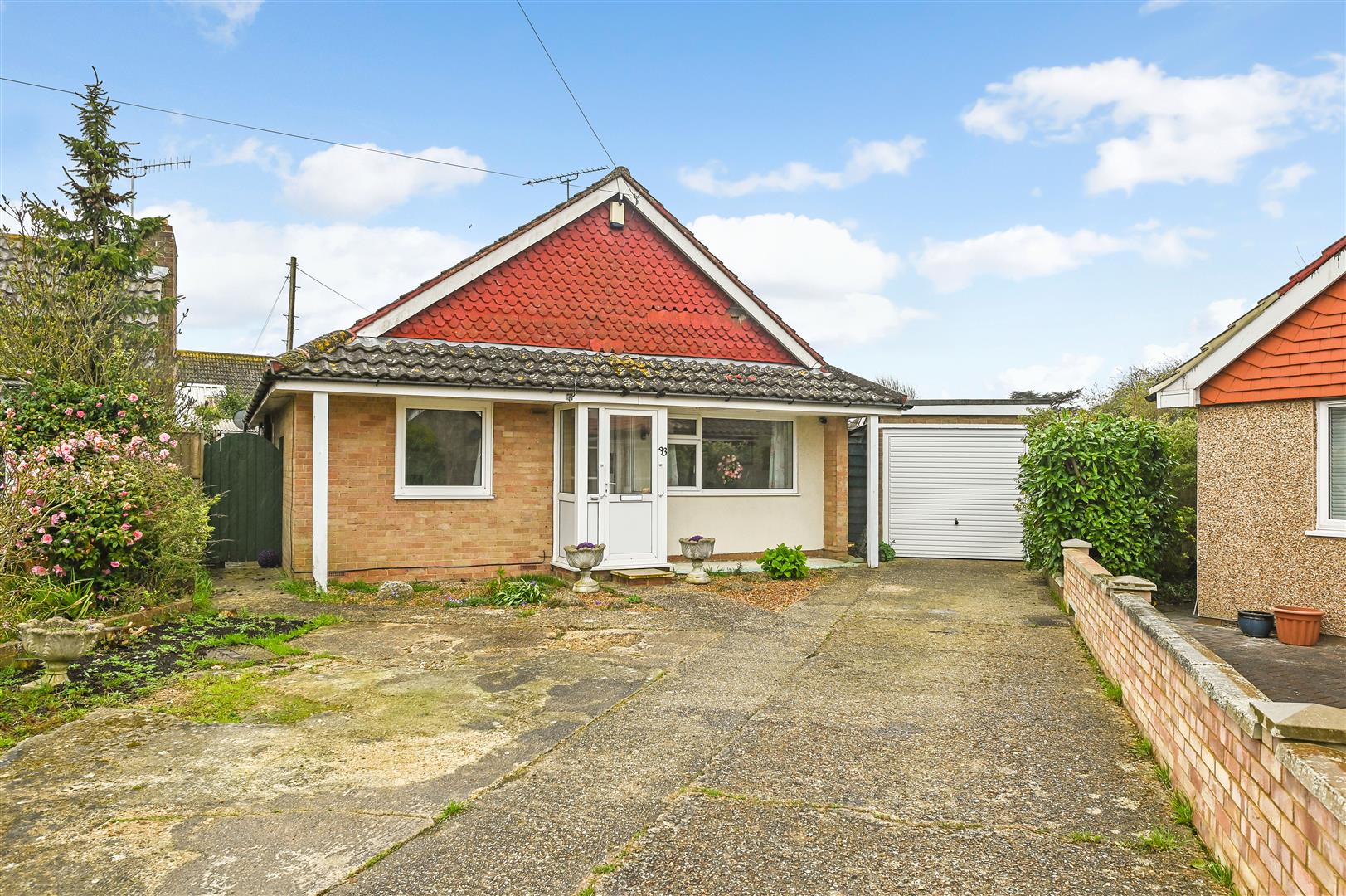 bungalow - detached for sale briars close