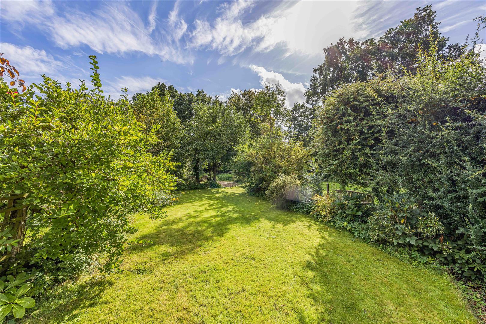 cottage for sale burntash cottages
