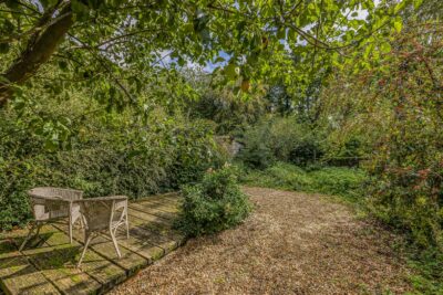 cottage for sale burntash cottages