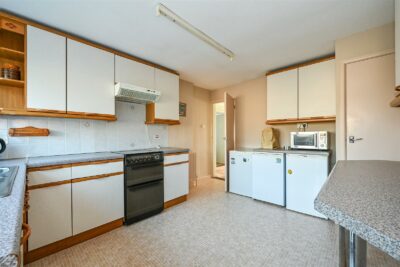 bungalow - detached for sale frosthole crescent