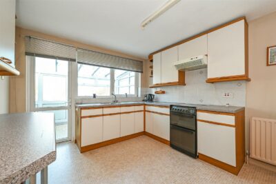 bungalow - detached for sale frosthole crescent