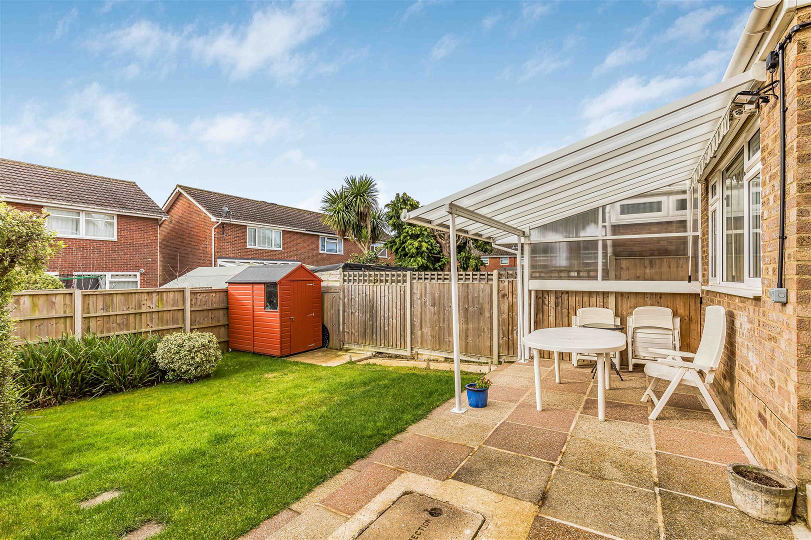 house - semi-detached for sale brook gardens