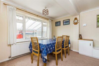 house - semi-detached for sale brook gardens