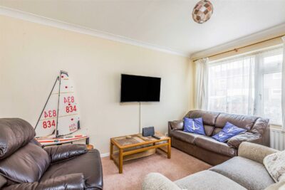 house - semi-detached for sale brook gardens