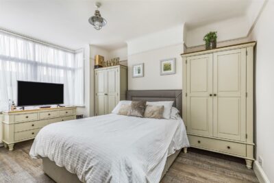 house - semi-detached for sale baffins road