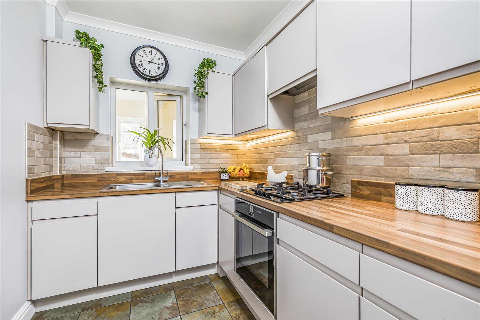 house - semi-detached for sale baffins road