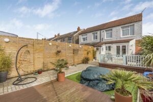 house - semi-detached for sale baffins road