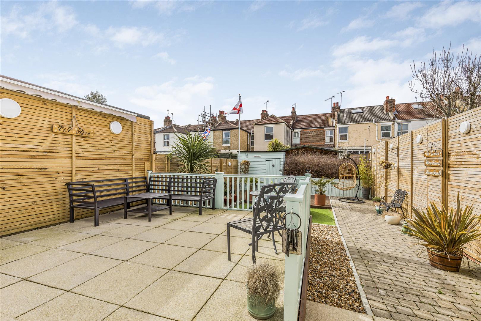 house - semi-detached for sale baffins road