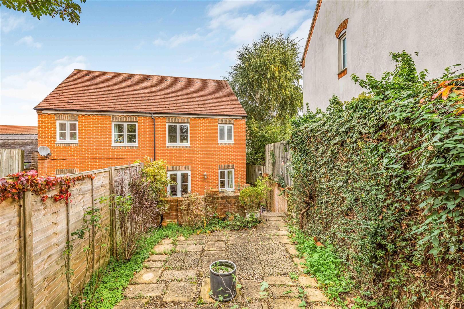house - semi-detached for sale thomas road
