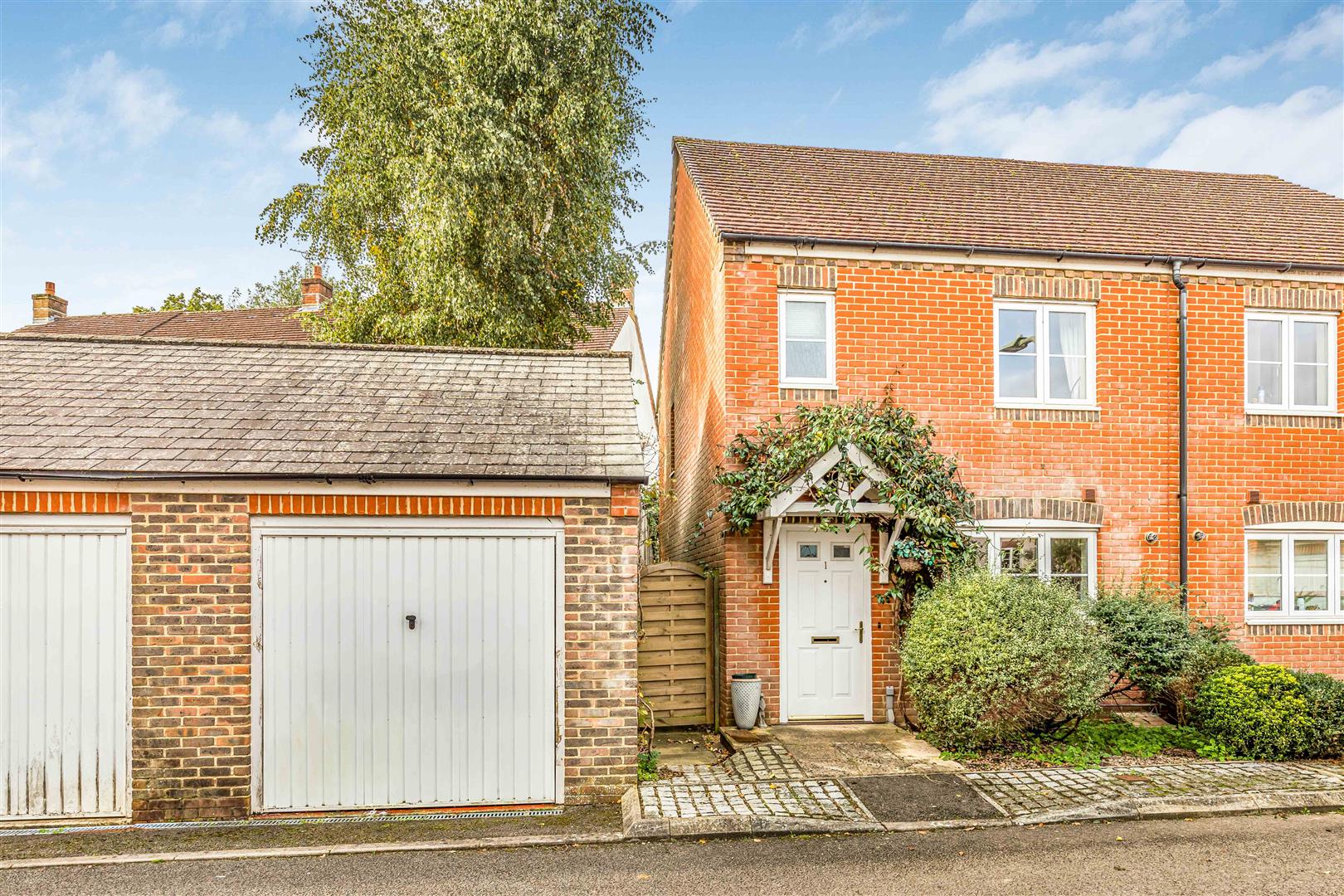 house - semi-detached for sale thomas road
