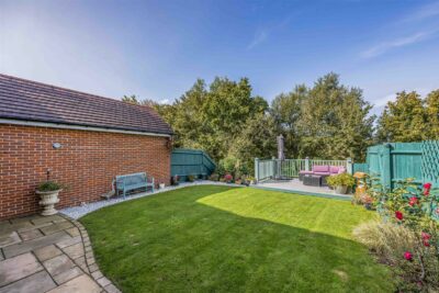 house for sale bridger close