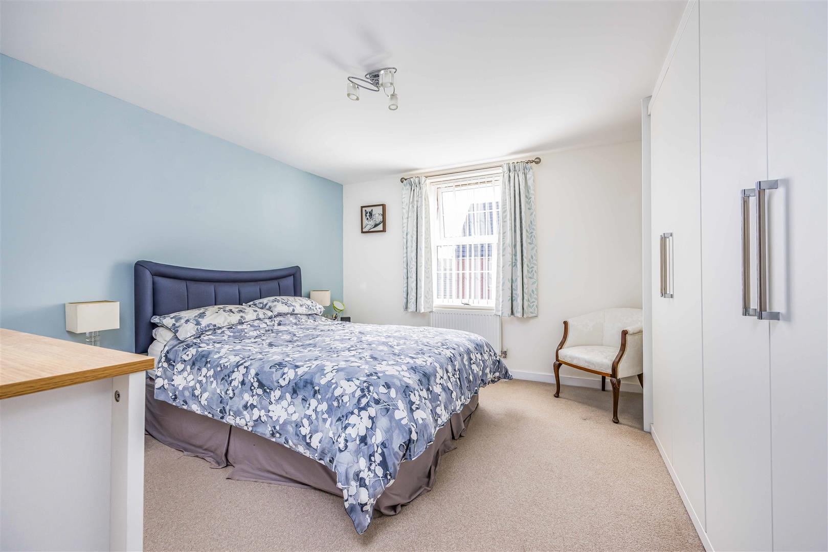 house for sale bridger close