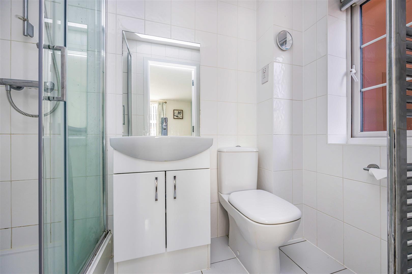 house for sale bridger close