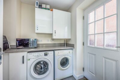 house for sale bridger close