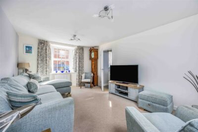 house for sale bridger close