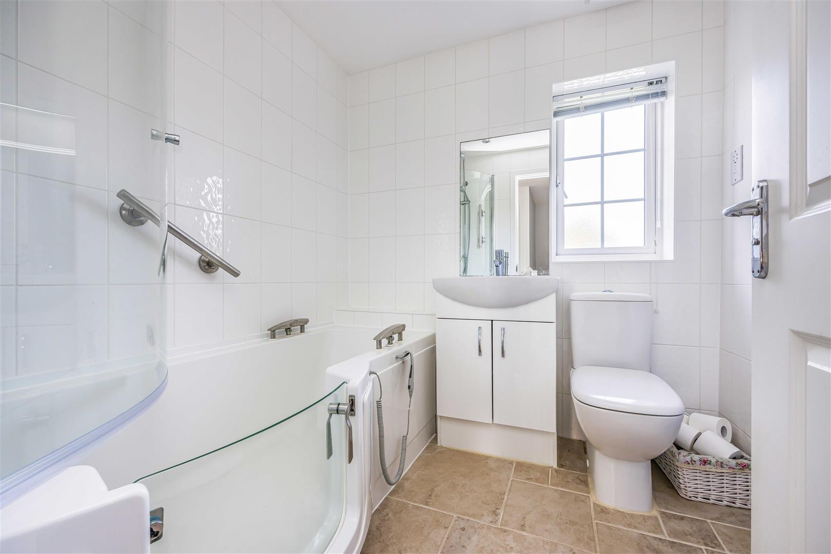house for sale bridger close