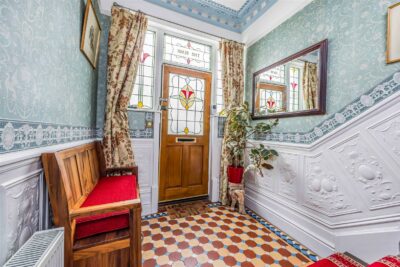 house for sale haslemere road