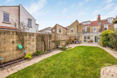 house for sale haslemere road