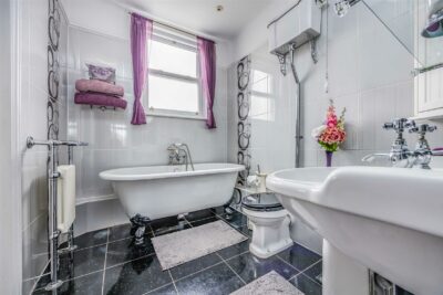house for sale haslemere road