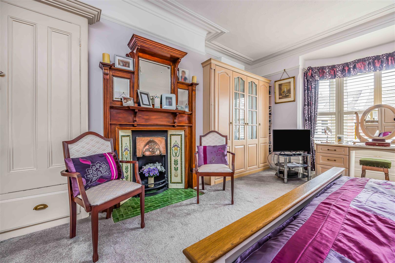 house for sale haslemere road