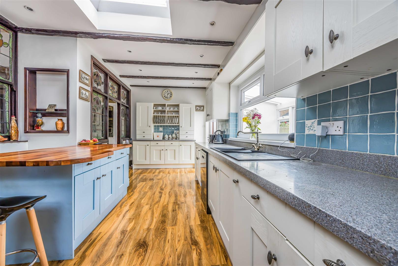 house for sale haslemere road