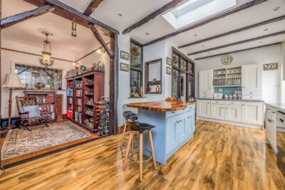 house for sale haslemere road