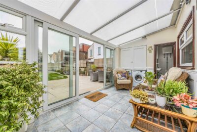 house for sale haslemere road